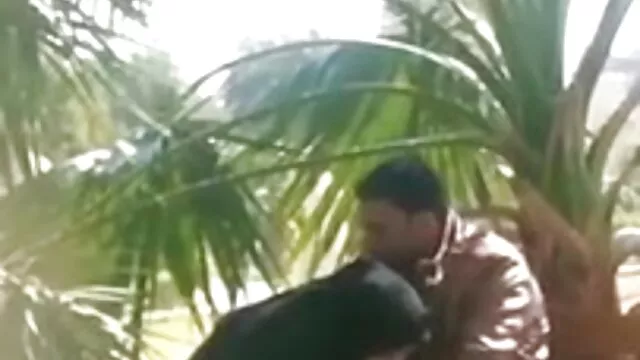 Suster pussy di pagi hari Seks bersetubuh yang hot palsu.