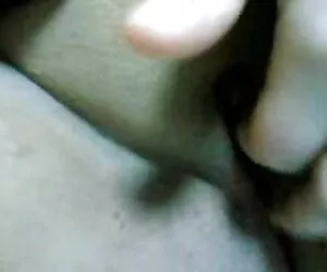 Anak laki-laki dibayar oleh sepotong, pembantu untuk seks hot sex hamil di toilet.